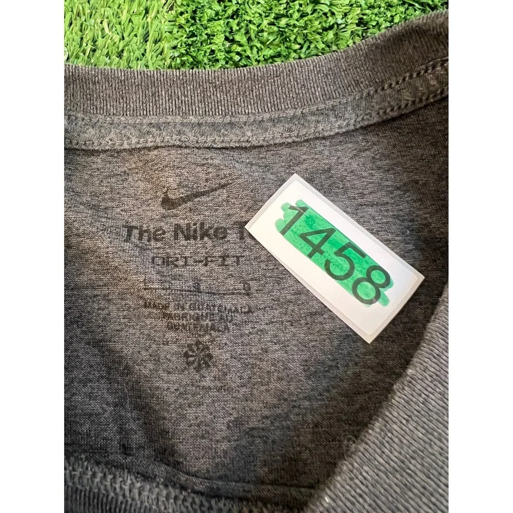 Nike Dri-FIT Mens Large Colonial Clash Lacrosse Graphic T-Shirt Charcoal Grey